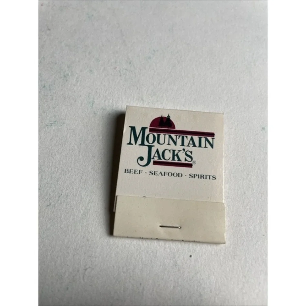 Mountain‎ Jack's Beef Seafood Spirits 20 Strike Matchbook